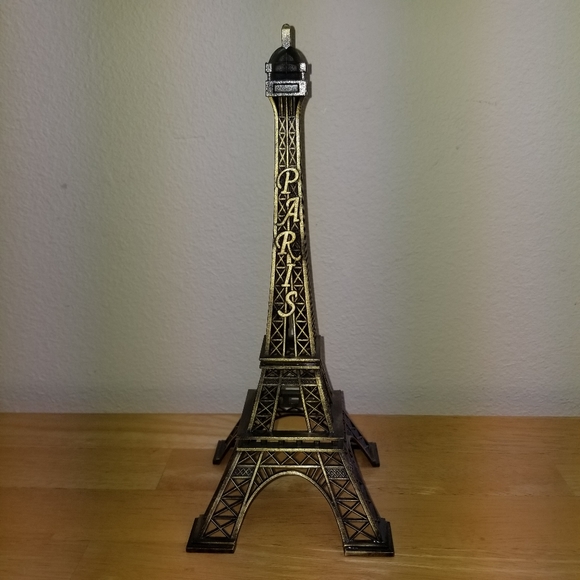 #1140 New Vintage Look Metal 12.25" Eiffel Tower - Picture 6 of 8